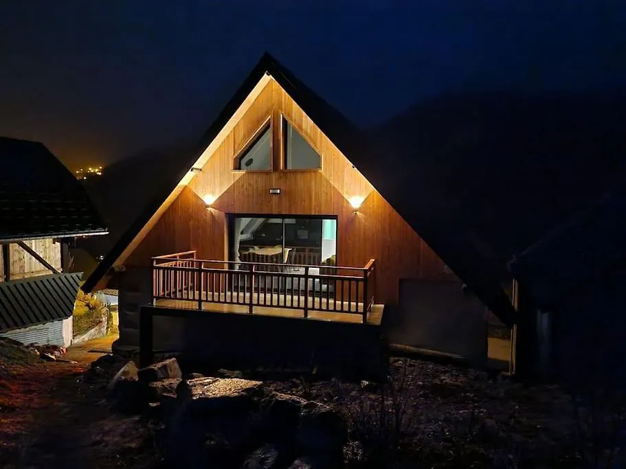 Chalet Cote Montagne Oz France