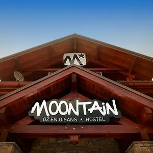 2* Hotel Moontain